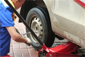 龙沙附近拖车24小时服务热线电话